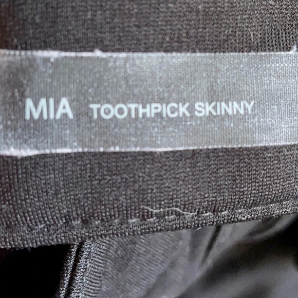 KUT Black Toothpick Skinny Black Jeans - Picture 4 of 4